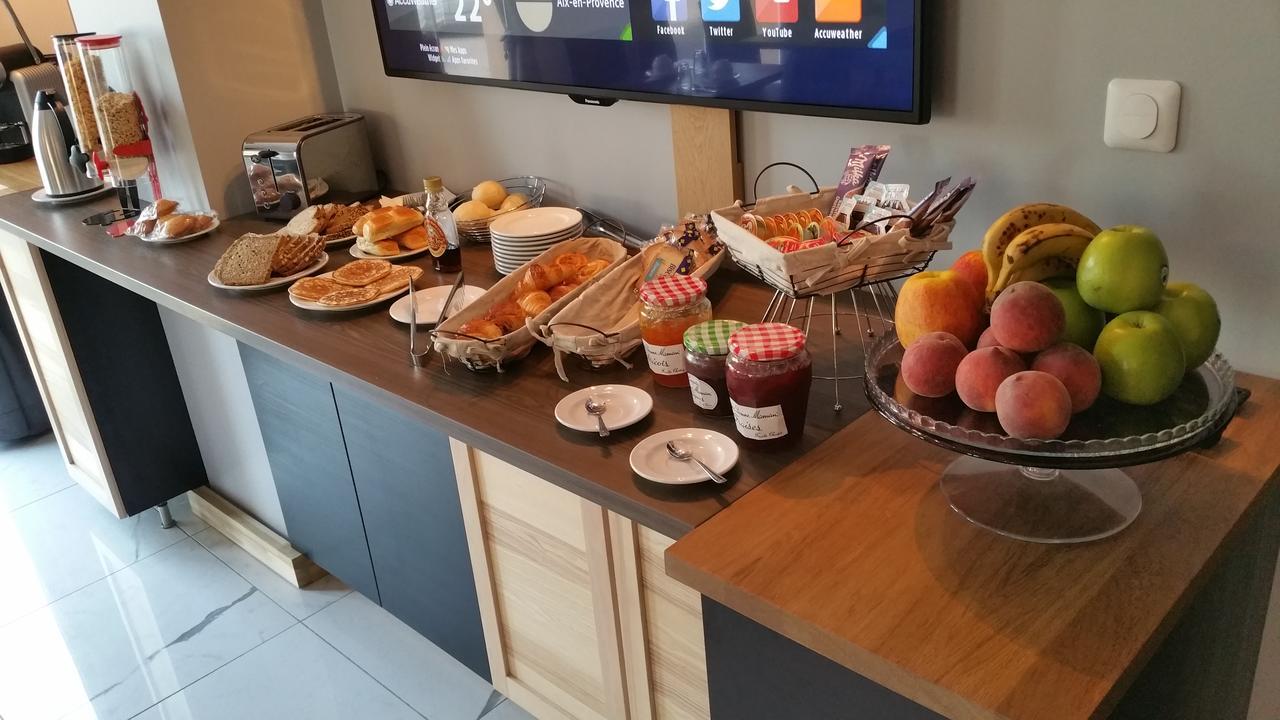 Appart'Hotel Residella House Room & Kitchen Avignon Le Pontet Le Pontet  Buitenkant foto
